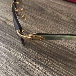 Cartier white/grey horns